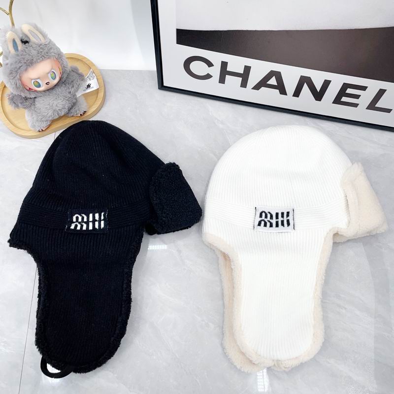 Miumiu hat dx02